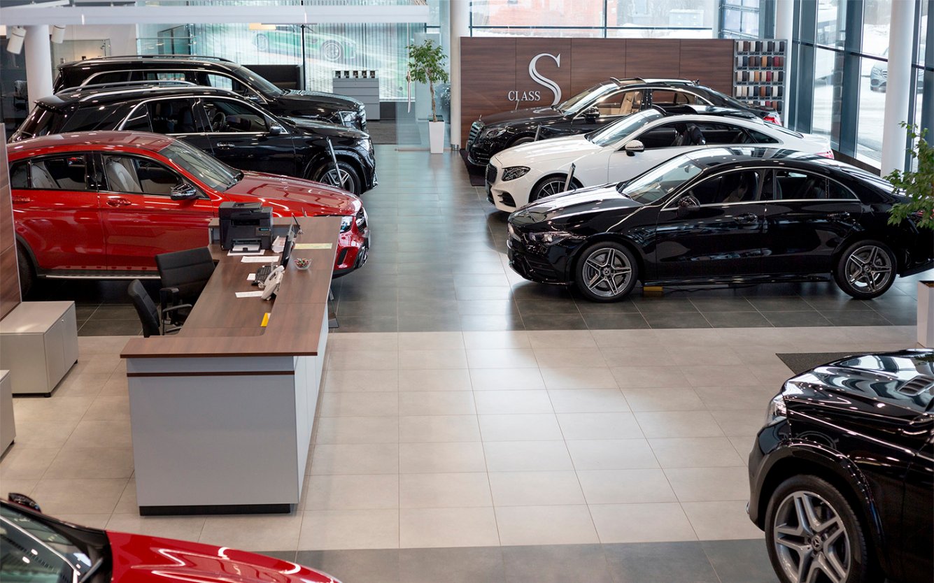 Дилеры рассказали о подорожании автомобилей Mercedes-Benz и Audi